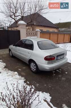 Седан Daewoo Lanos 2004 в Николаеве