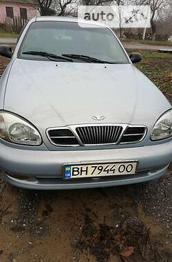 Седан Daewoo Lanos 2005 в Южному