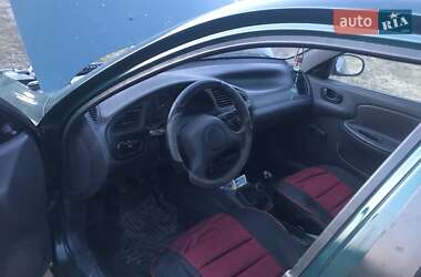 Седан Daewoo Lanos 1998 в 