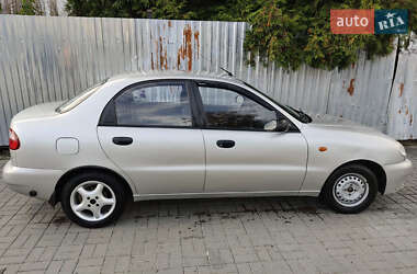 Седан Daewoo Lanos 2003 в Ивано-Франковске