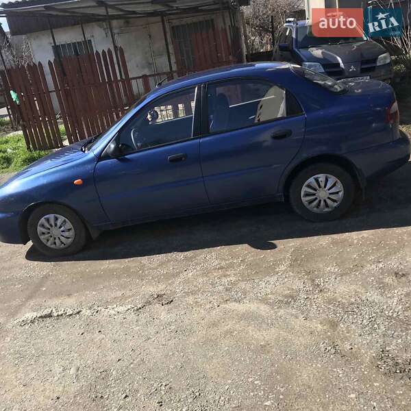Седан Daewoo Lanos 2008 в Чопе