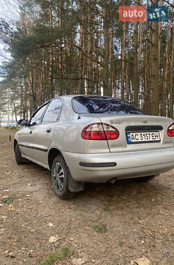 Седан Daewoo Lanos 2002 в Любомле