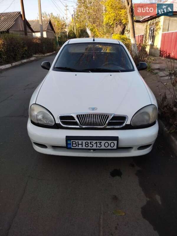 Седан Daewoo Lanos 2005 в Рени