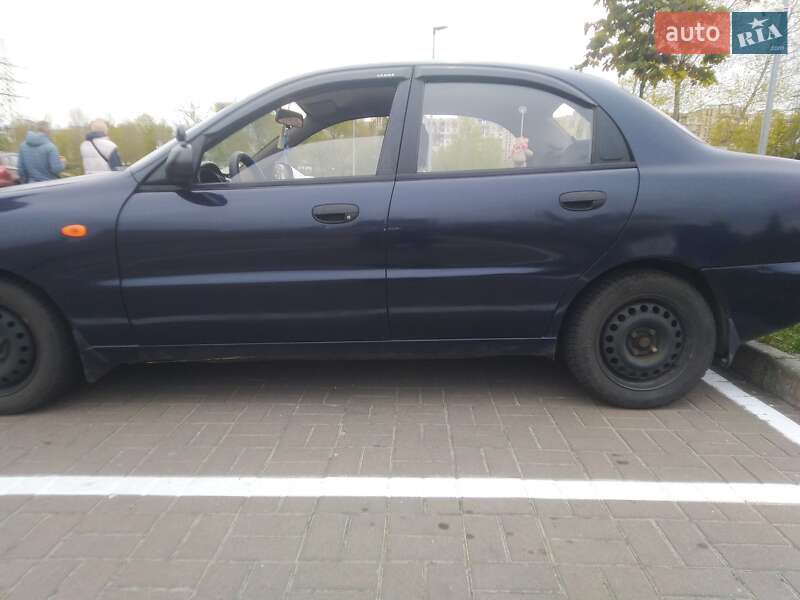 Седан Daewoo Lanos 2005 в Киеве