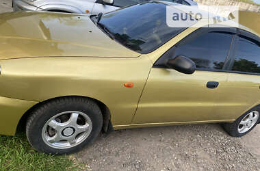 Седан Daewoo Lanos 2003 в 