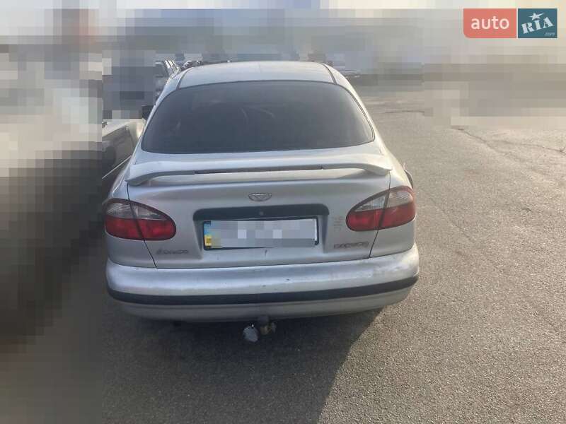 Седан Daewoo Lanos 2004 в Киеве