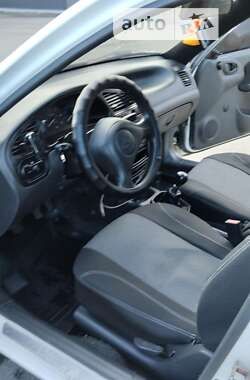 Седан Daewoo Lanos 2003 в 