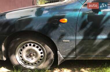Седан Daewoo Lanos 2003 в Львове