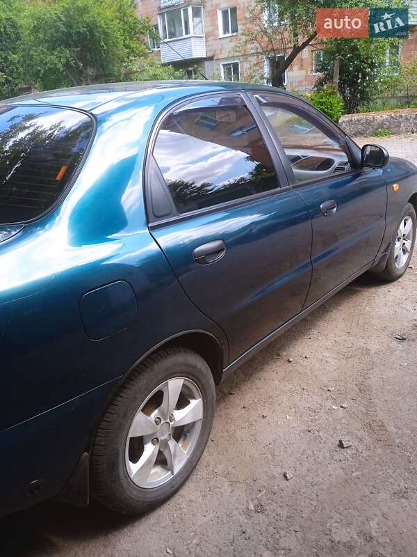 Седан Daewoo Lanos 2007 в Рівному