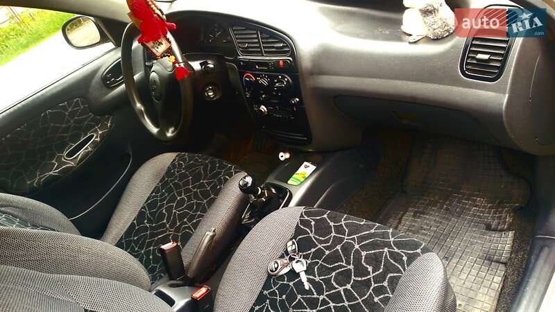 Daewoo Lanos 2004