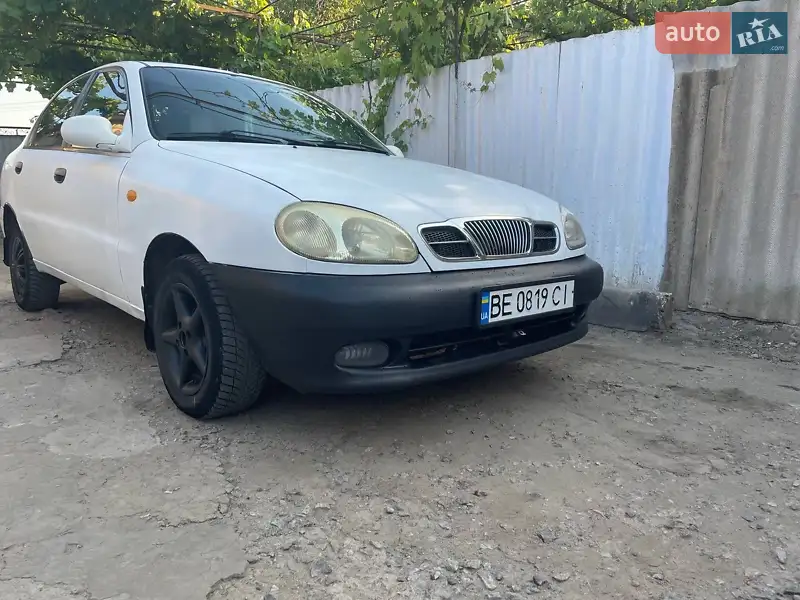 Daewoo Lanos 2003