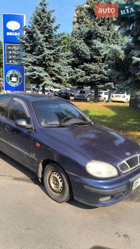 Седан Daewoo Lanos 2004 в Одессе