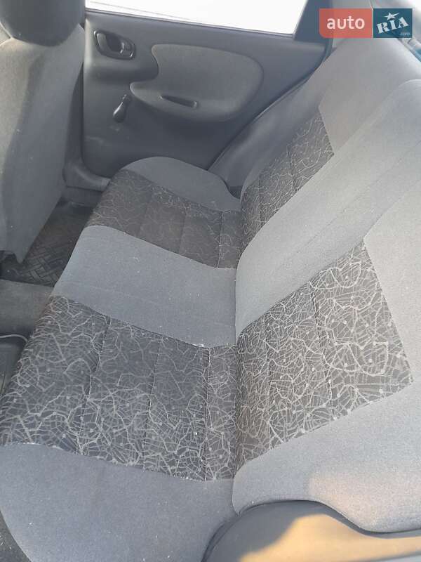 Седан Daewoo Lanos 2004 в Броварах фото 5 Седан Daewoo Lanos 2004 в Броварах