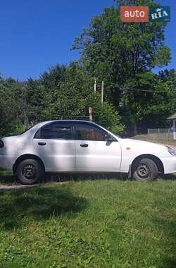Седан Daewoo Lanos 2003 в 