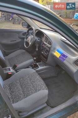 Седан Daewoo Lanos 2007 в Сарнах