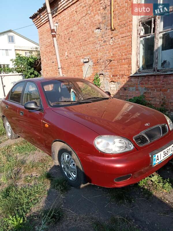 Седан Daewoo Lanos 2002 в Попельне