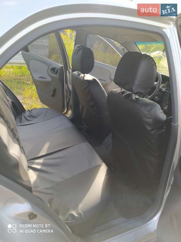 Седан Daewoo Lanos 2005 в Броварах