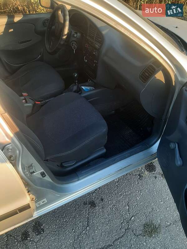 Седан Daewoo Lanos 2006 в Кобеляках