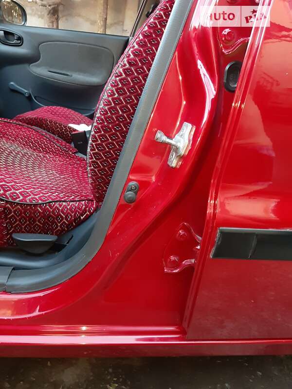 Седан Daewoo Lanos 2008 в Львові фото 54 Седан Daewoo Lanos 2008 в Львові