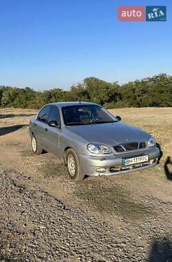 Седан Daewoo Lanos 2004 в Одессе