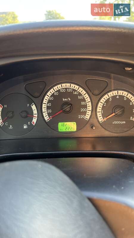 Седан Daewoo Lanos 2004 в Одессе