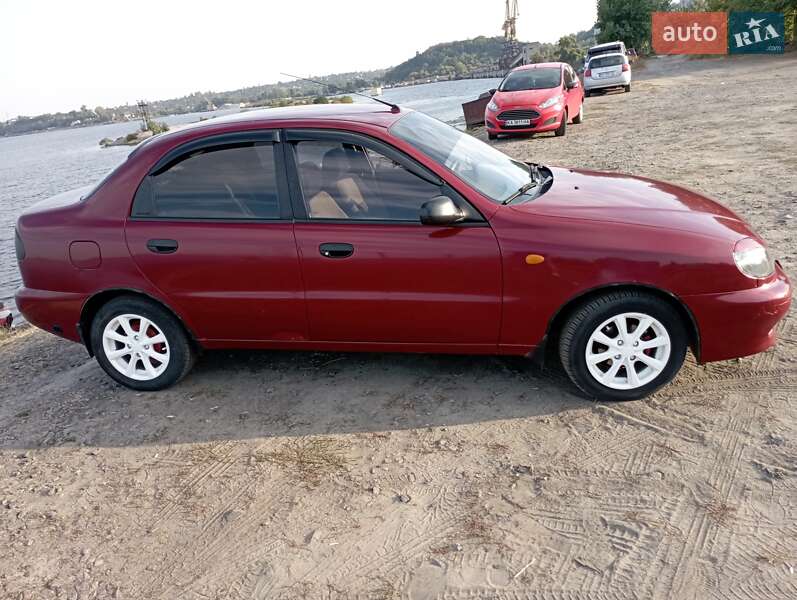 Седан Daewoo Lanos 2007 в Обухові