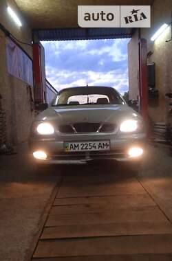 Седан Daewoo Lanos 2003 в Житомирі