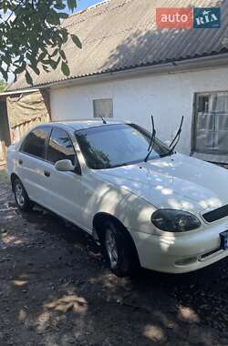 Седан Daewoo Lanos 2008 в Марганце