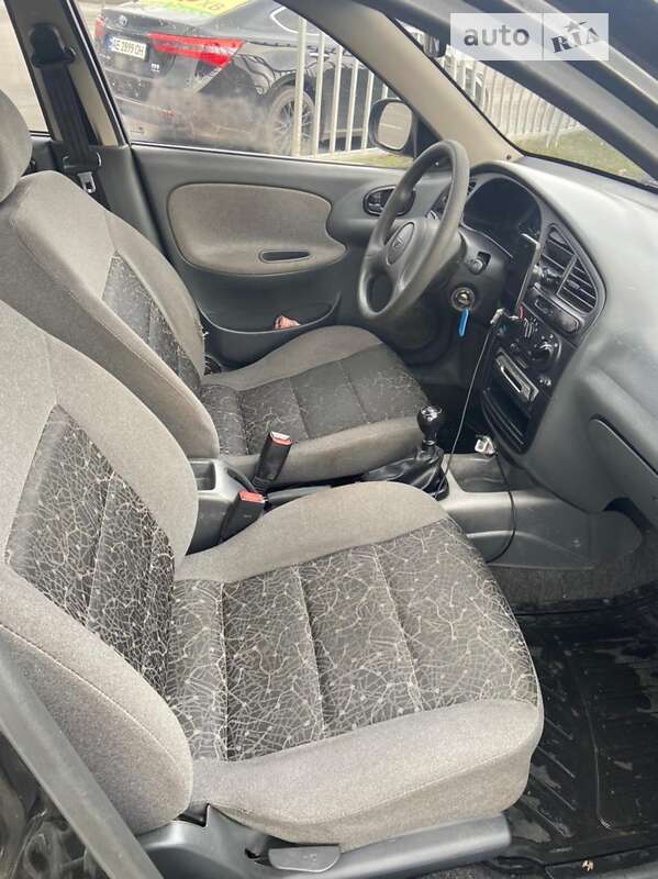 Седан Daewoo Lanos 2008 в Дніпрі