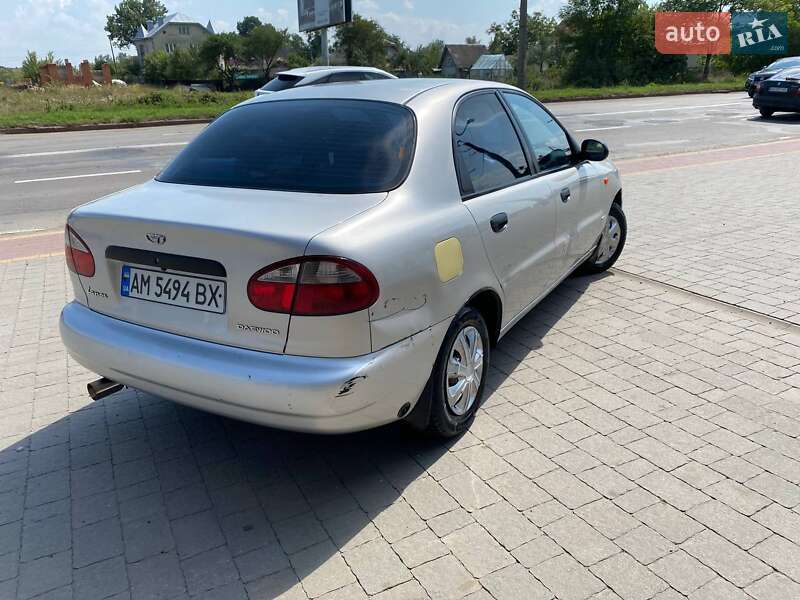 Седан Daewoo Lanos 2004 в Ивано-Франковске