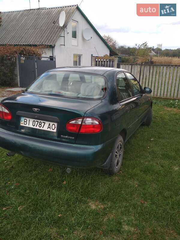 Седан Daewoo Lanos 2003 в Лубнах