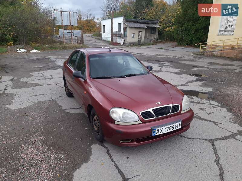 Седан Daewoo Lanos 2003 в Трускавці