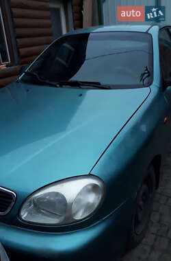 Седан Daewoo Lanos 1998 в 
