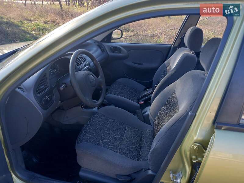 Седан Daewoo Lanos 2007 в Дніпрі