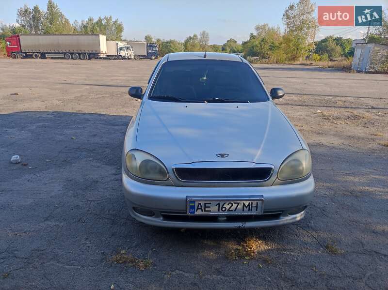 Седан Daewoo Lanos 2005 в Дніпрі
