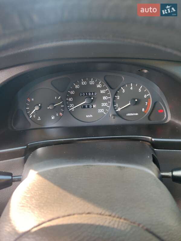 Седан Daewoo Lanos 2005 в Дніпрі