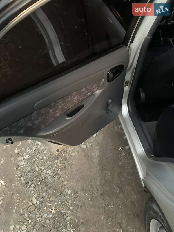 Седан Daewoo Lanos 2006 в Дрогобыче