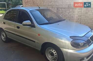 Седан Daewoo Lanos 2002 в Лозовой