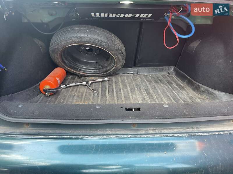 Седан Daewoo Lanos 2004 в Києві