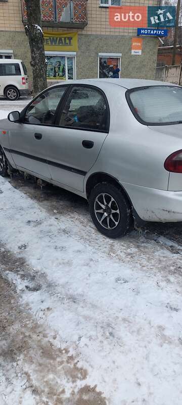 Седан Daewoo Lanos 2003 в Лубнах