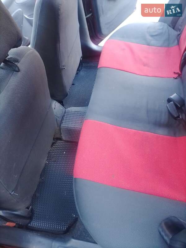 Седан Daewoo Lanos 2006 в Кривом Роге