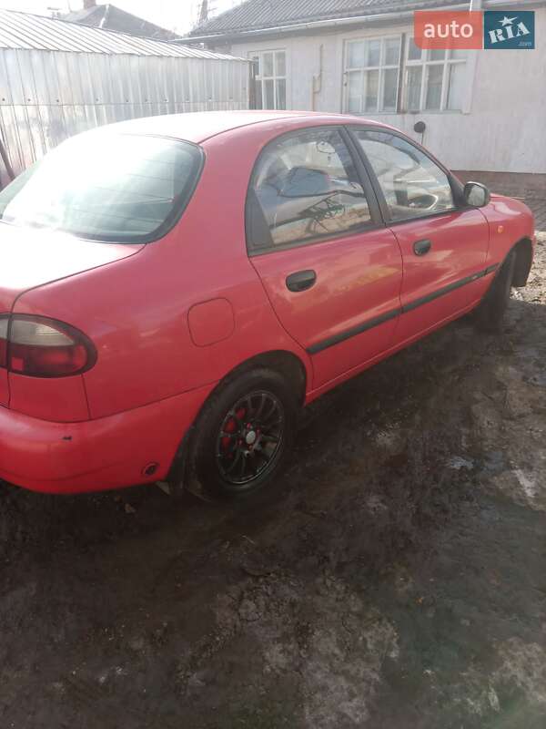 Седан Daewoo Lanos 2008 в Нежине