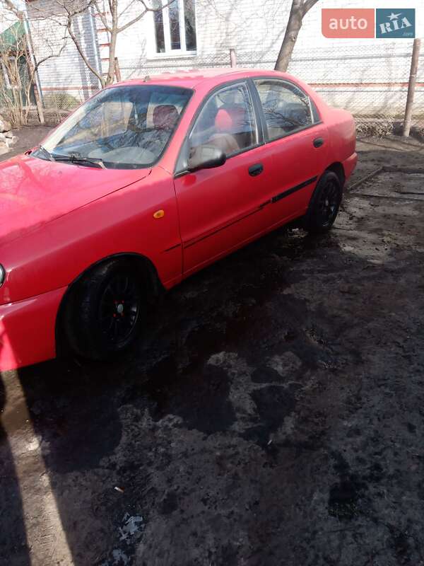 Седан Daewoo Lanos 2008 в Нежине