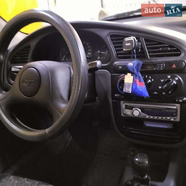 Седан Daewoo Lanos 2006 в Киеве
