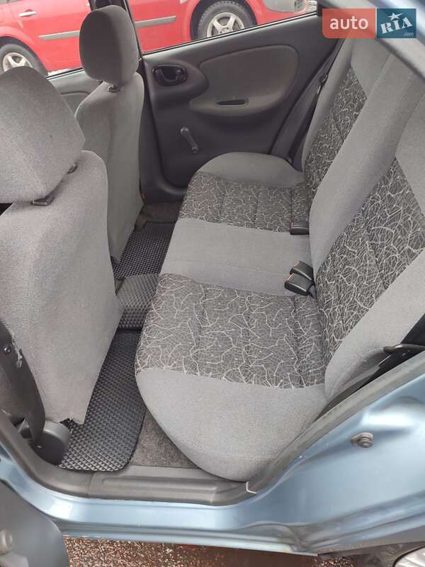 Седан Daewoo Lanos 2008 в Киеве