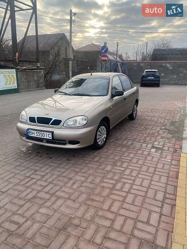 Седан Daewoo Lanos 2008 в 