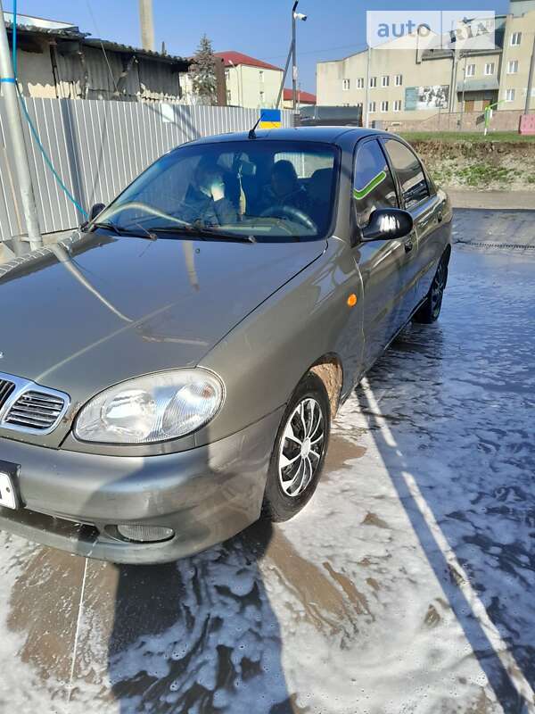Седан Daewoo Lanos 2007 в Монастыриске