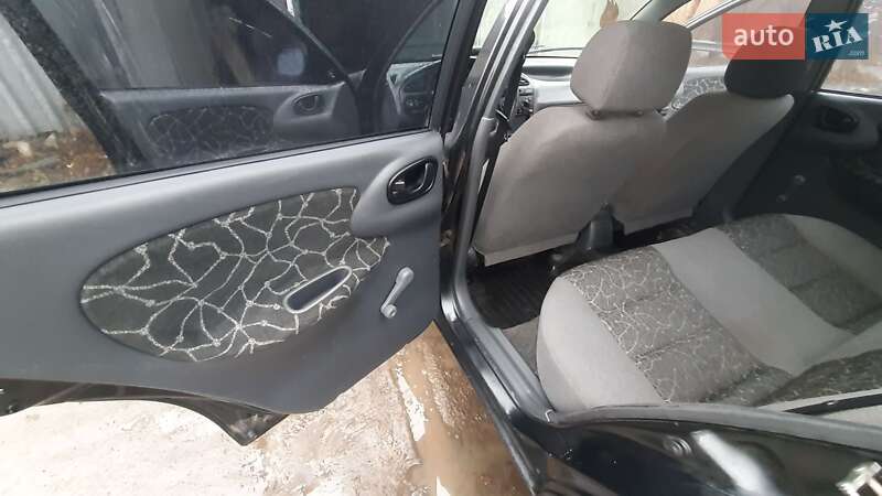 Седан Daewoo Lanos 2008 в Петропавловской Борщаговке