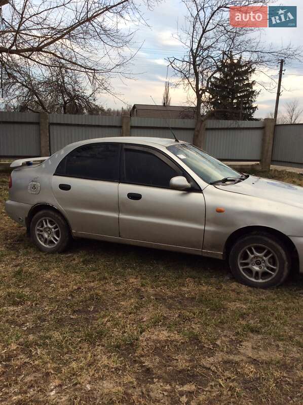 Седан Daewoo Lanos 2007 в Малині