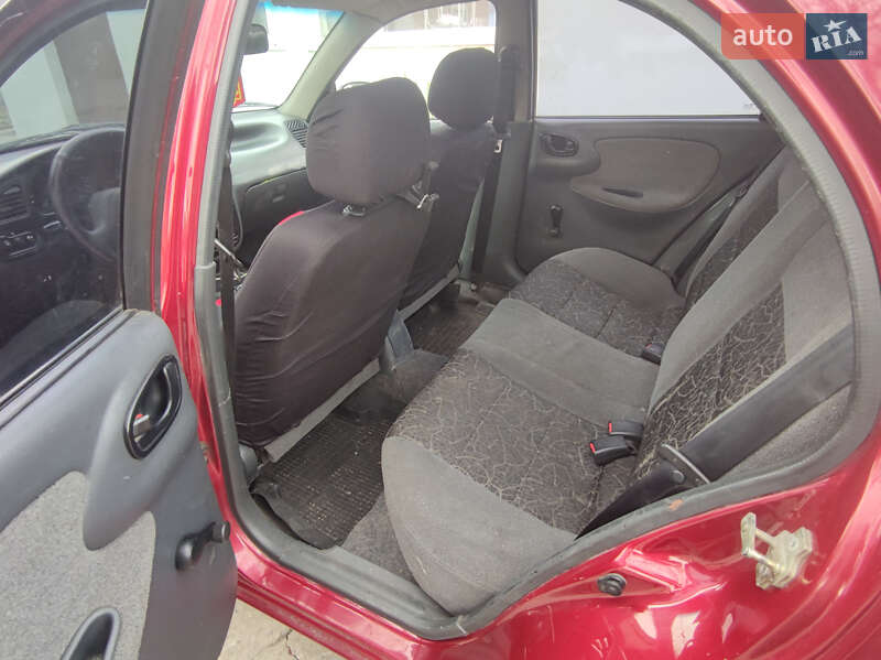 Седан Daewoo Lanos 2007 в Новомосковске